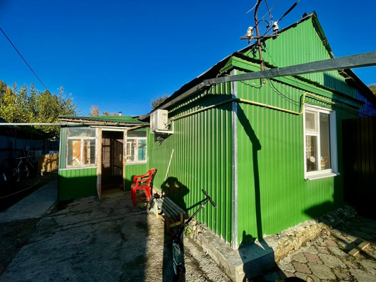 Продам дом, Поветкина ул, 160, Армавир г, 0 км от города