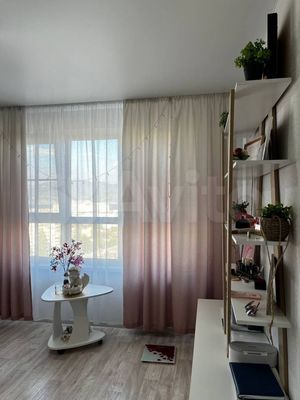 Продам двухкомнатную (2-комн.) квартиру, Имени Владимира Бута ул, 8, Новороссийск г