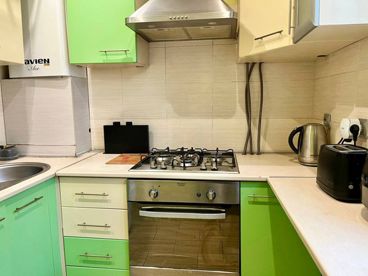 Продам двухкомнатную (2-комн.) квартиру, Гусева ул, 79, Ростов-на-Дону г