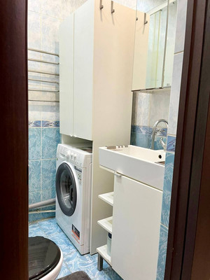 Продам двухкомнатную (2-комн.) квартиру, Гусева ул, 79, Ростов-на-Дону г