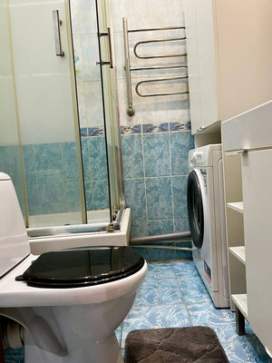 Продам двухкомнатную (2-комн.) квартиру, Гусева ул, 79, Ростов-на-Дону г