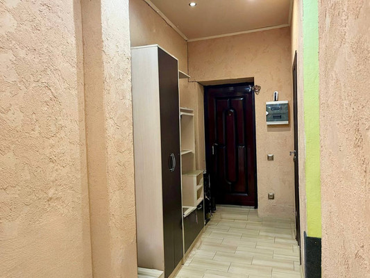 Продам двухкомнатную (2-комн.) квартиру, Гусева ул, 79, Ростов-на-Дону г