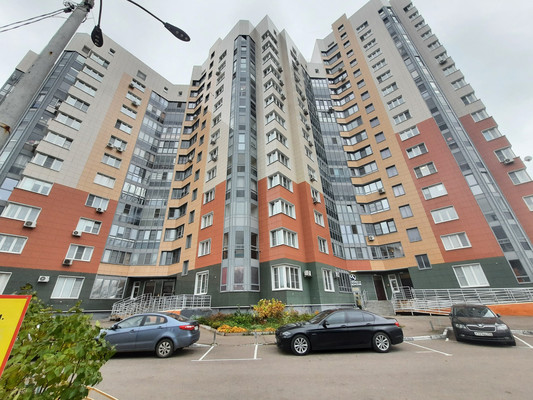 Продам двухкомнатную (2-комн.) квартиру, Бородинский б-р, 17, Подольск г