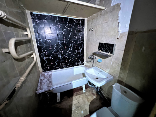 Продам двухкомнатную (2-комн.) квартиру, Ново-Советская ул, 93, Брянск г