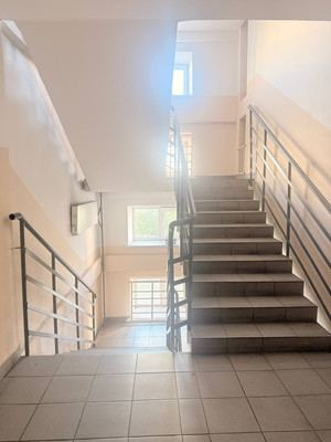 Продам двухкомнатную (2-комн.) квартиру, Мамина-Сибиряка ул, 31к1, Иркутск г