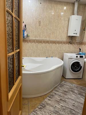 Продам двухкомнатную (2-комн.) квартиру, Беговая ул, 17к1, Москва г
