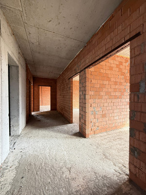 Продам трехкомнатную (3-комн.) квартиру, Атажукина ул, 3, Нальчик г