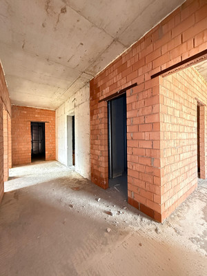 Продам трехкомнатную (3-комн.) квартиру, Атажукина ул, 3, Нальчик г