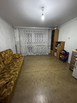 Продам двухкомнатную (2-комн.) квартиру, Шаронова ул, 32, Ишим г