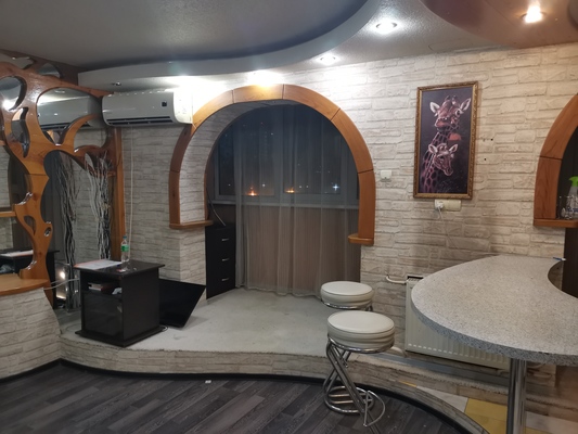 Продам двухкомнатную (2-комн.) квартиру, Кунарская ул, 63, Екатеринбург г