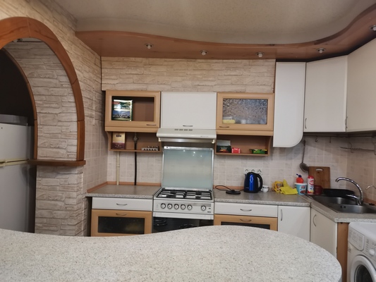 Продам двухкомнатную (2-комн.) квартиру, Кунарская ул, 63, Екатеринбург г