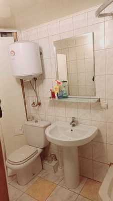 Продам двухкомнатную (2-комн.) квартиру, Кунарская ул, 63, Екатеринбург г