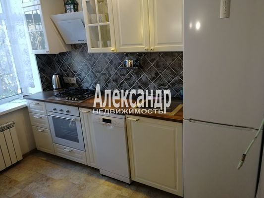 Продам двухкомнатную (2-комн.) квартиру, Республиканская ул, 18к2, Санкт-Петербург г