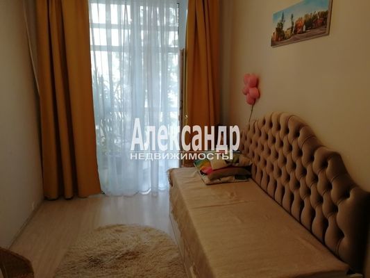 Продам двухкомнатную (2-комн.) квартиру, Республиканская ул, 18к2, Санкт-Петербург г