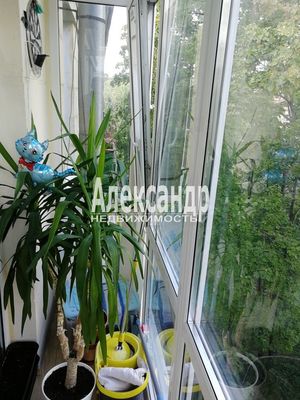 Продам двухкомнатную (2-комн.) квартиру, Республиканская ул, 18к2, Санкт-Петербург г