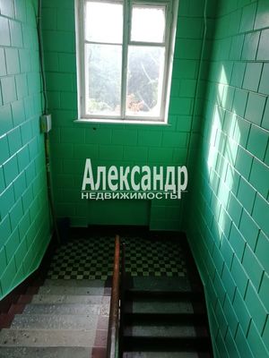 Продам двухкомнатную (2-комн.) квартиру, Республиканская ул, 18к2, Санкт-Петербург г