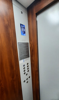 Продам однокомнатную (1-комн.) квартиру, Героев Сталинграда ул, 25, Симферополь г