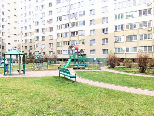 Продам однокомнатную (1-комн.) квартиру, Елохова Роща ул, 10, Володарского п