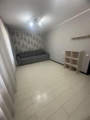 Продам двухкомнатную (2-комн.) квартиру, Байкальская ул, 182, Иркутск г