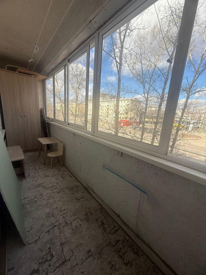 Продам двухкомнатную (2-комн.) квартиру, Байкальская ул, 182, Иркутск г