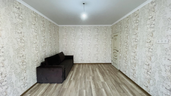 Продам двухкомнатную (2-комн.) квартиру, Шоссейная ул, 70/1к2, Яблоновский пгт
