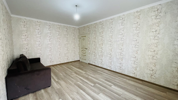 Продам двухкомнатную (2-комн.) квартиру, Шоссейная ул, 70/1к2, Яблоновский пгт