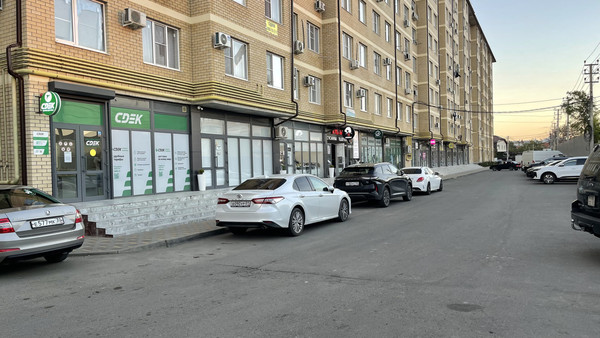 Продам двухкомнатную (2-комн.) квартиру, Шоссейная ул, 70/1к2, Яблоновский пгт