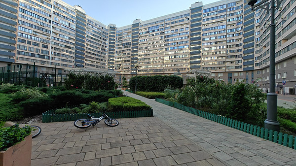 Продам трехкомнатную (3-комн.) квартиру, им. Буденного ул, 129, Краснодар г