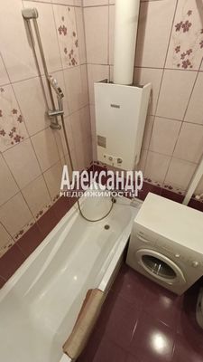 Продам двухкомнатную (2-комн.) квартиру, Тихорецкий пр-кт, 18, Санкт-Петербург г