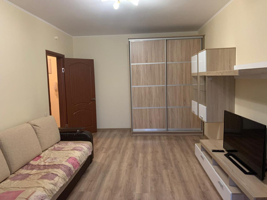 Сдам однокомнатную (1-комн.) квартиру, Московская ул, 5, Пенино д