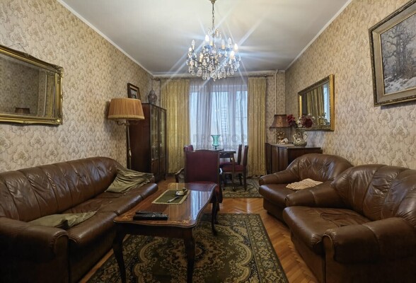 Продам многокомнатную квартиру, Вернадского пр-кт, 125, Москва г