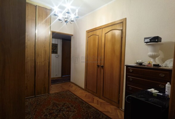 Продам многокомнатную квартиру, Вернадского пр-кт, 125, Москва г