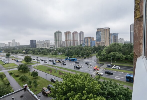 Продам многокомнатную квартиру, Вернадского пр-кт, 125, Москва г