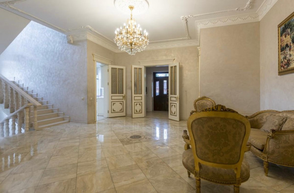 Продам дом, Новомосковская ул, Москва г, 0 км от города