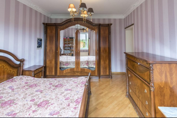 Продам дом, Новомосковская ул, Москва г, 0 км от города