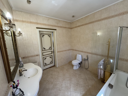 Продам дом, Новомосковская ул, Москва г, 0 км от города