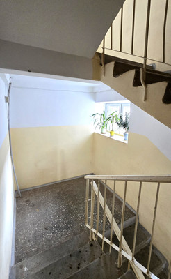 Продам двухкомнатную (2-комн.) квартиру, Центральная ул, 15, Фролы с