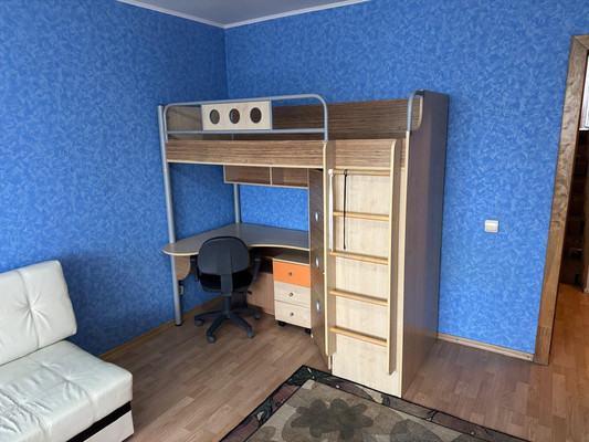 Продам однокомнатную (1-комн.) квартиру, Староладожский канал ул, 1, Шлиссельбург г