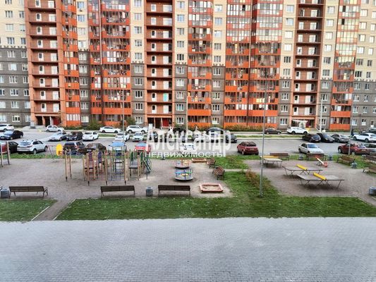 Продам однокомнатную (1-комн.) квартиру, Шоссе в Лаврики ул, 78к1, Мурино п
