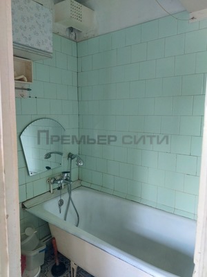 Продам трехкомнатную (3-комн.) квартиру, Московская ул, 121, Калуга г