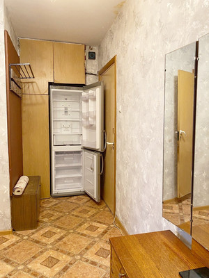 Продам двухкомнатную (2-комн.) квартиру, Производственная ул, 1к1, Москва г