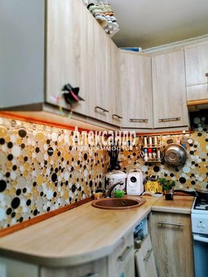 Продам двухкомнатную (2-комн.) квартиру, Рубежная ул, 23, Выборг г