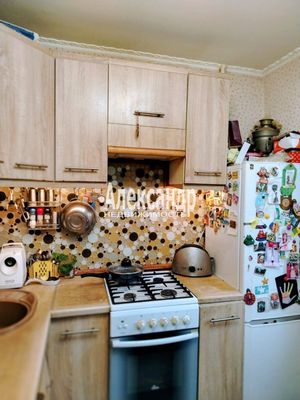 Продам двухкомнатную (2-комн.) квартиру, Рубежная ул, 23, Выборг г