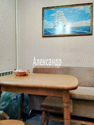 Продам двухкомнатную (2-комн.) квартиру, Рубежная ул, 23, Выборг г