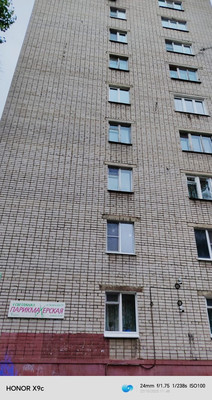 Продам трехкомнатную (3-комн.) квартиру, Октябрьская ул, 89, Липецк г