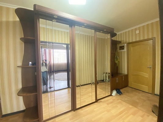 Продам двухкомнатную (2-комн.) квартиру, Чехова ул, 67, Анапа г