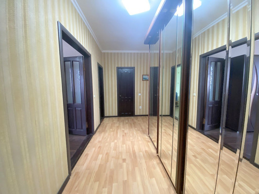 Продам двухкомнатную (2-комн.) квартиру, Чехова ул, 67, Анапа г