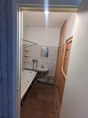 Продам двухкомнатную (2-комн.) квартиру, Муравьева ул, 2к3, Иркутск г