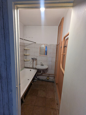 Продам двухкомнатную (2-комн.) квартиру, Муравьева ул, 2к3, Иркутск г