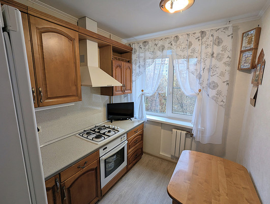 Продам двухкомнатную (2-комн.) квартиру, Подольская ул, 4, Северово д